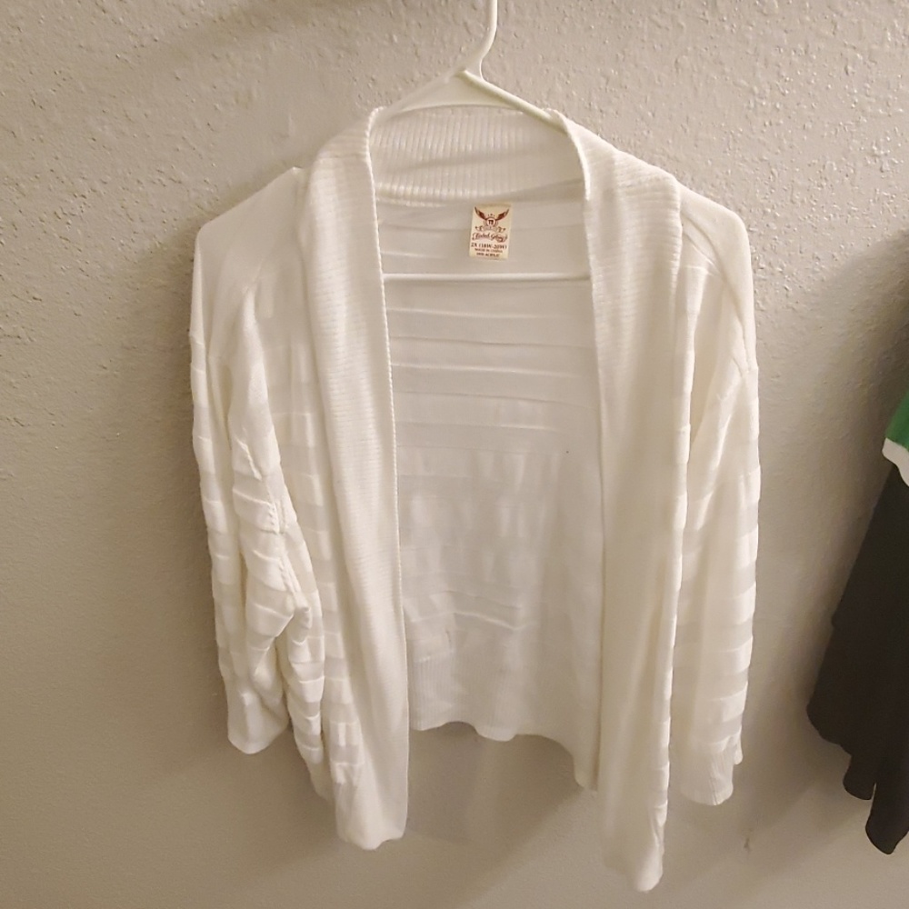 Cardigan - Picture 2 of 3